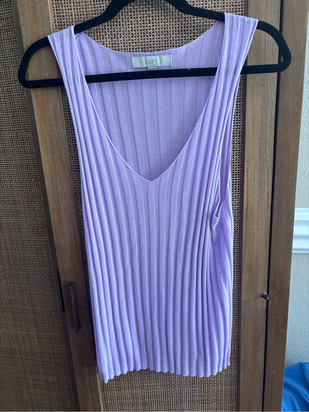 LOFT Lavender Ribbed V-Neck Tank